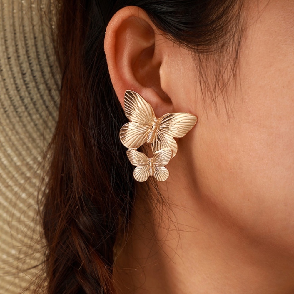 Gold Tone Elegant Big Hallow Butterfly Earrings - Picture 2 of 5
